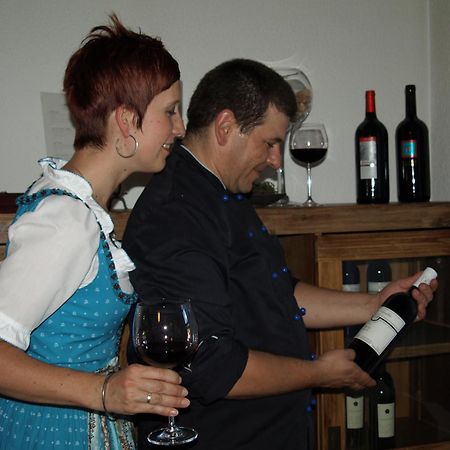 Seminar- Und Gaestehaus Im Kloster ベツァウ エクステリア 写真