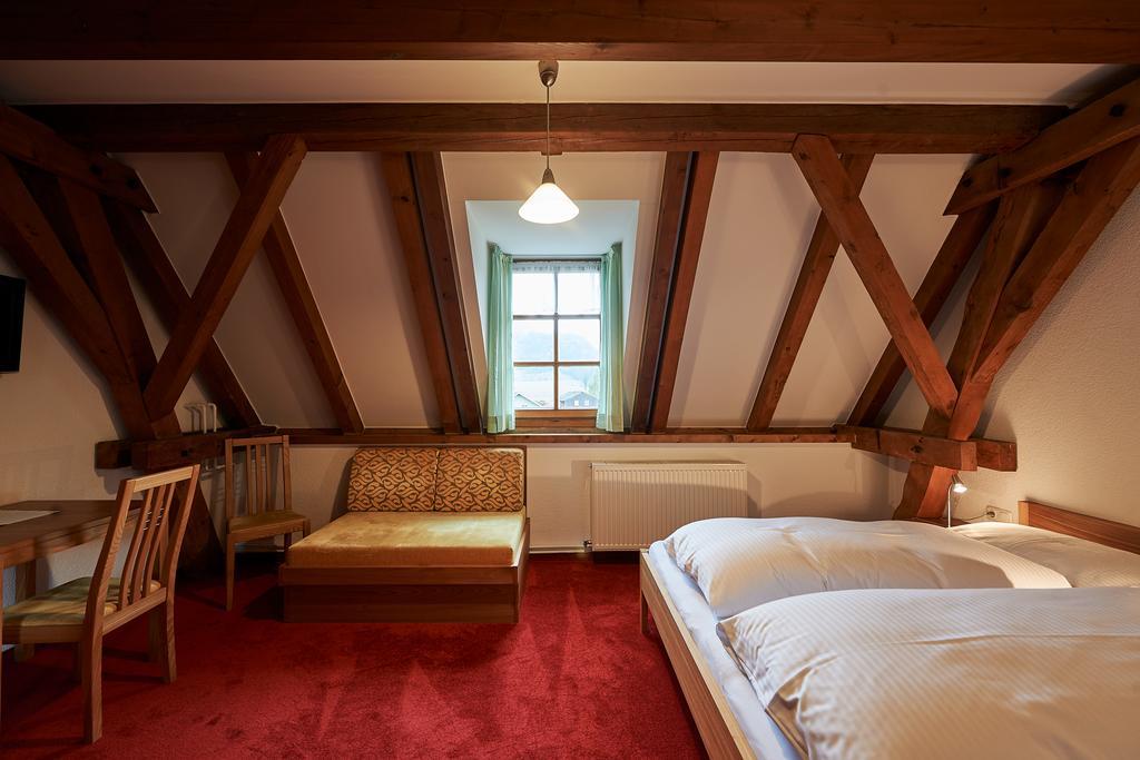 Seminar- Und Gaestehaus Im Kloster ベツァウ エクステリア 写真
